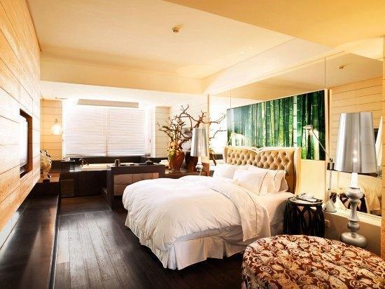 Hotel Chunhuiyuan Hot Springs Hotel